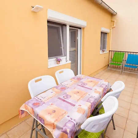 Miramare Apartment *